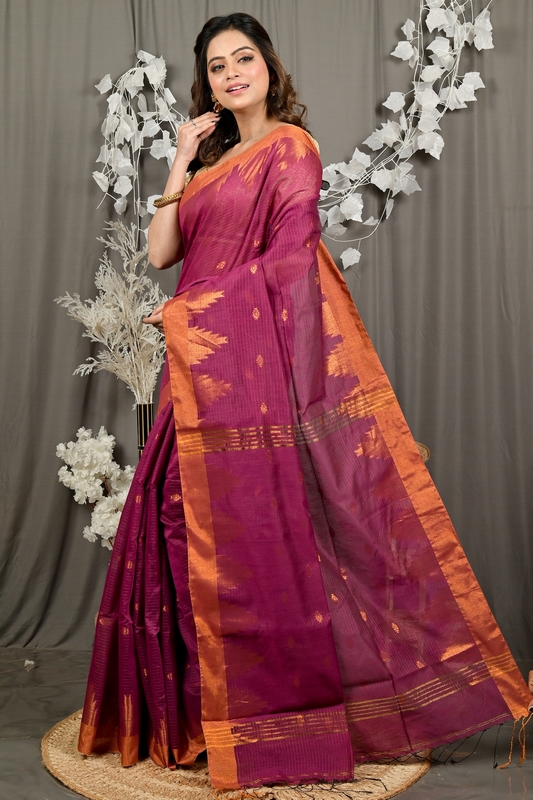 Magenta Cotton Blend Daypi Hand Loom Saree (1893)