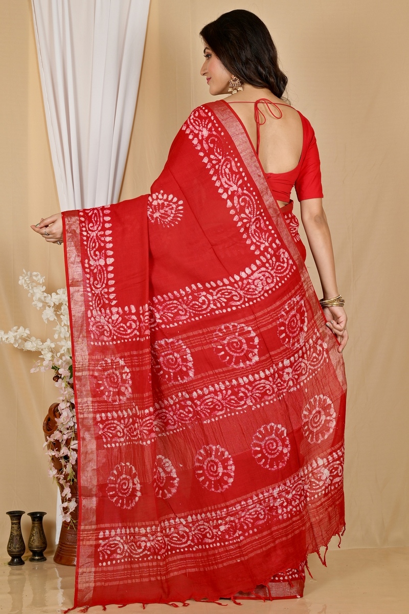 Red Pure Cotton Batika Boll Batik Print Saree (2014)