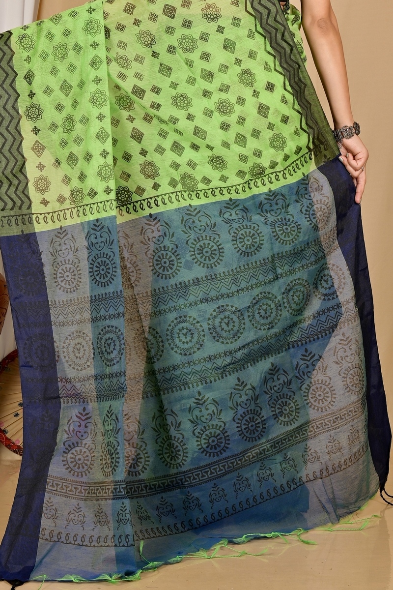 Green Pure Cotton Senak Printed Handloom Saree (2060)