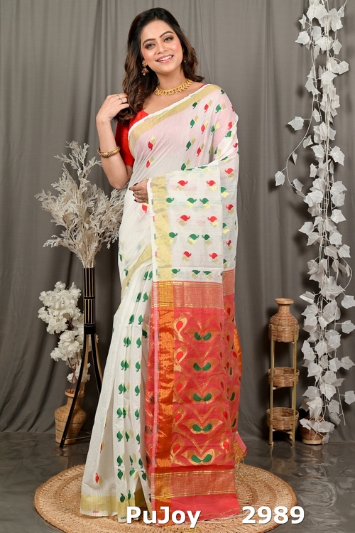 White Red Cotton Blend Dhrum Hand Loom Saree (2989)